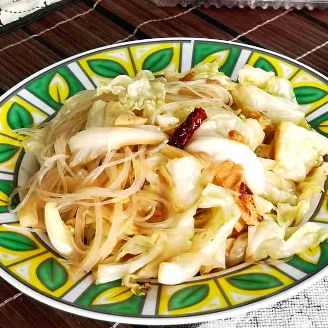 Cabbage stir-fry (Chinese style)