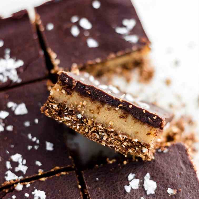 No-Bake Chocolate Peanut Butter Banana Bar