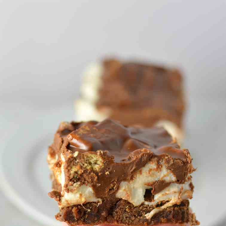 Peanut Butter Smores Brownies