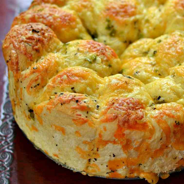 Cheddar Pull Apart Bread