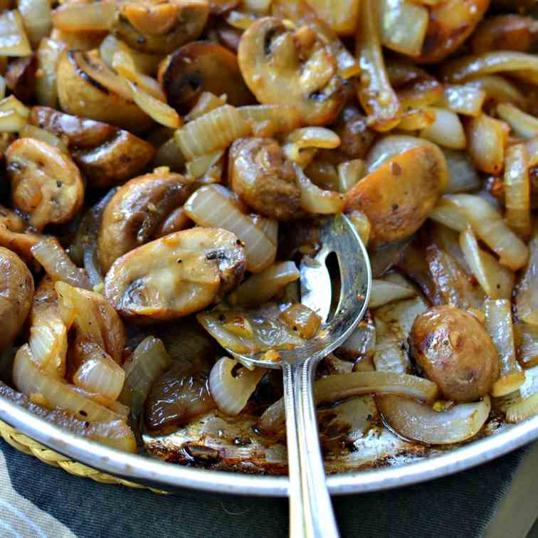 Sauteed Mushrooms and Onions