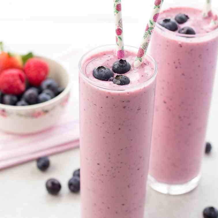 Triple Berry Smoothie