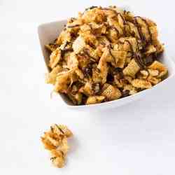 Samoas Chex Mix