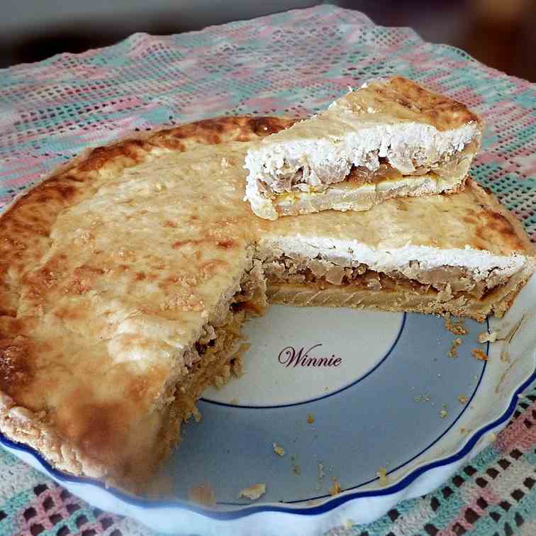 Cauliflower onion and cheese tart