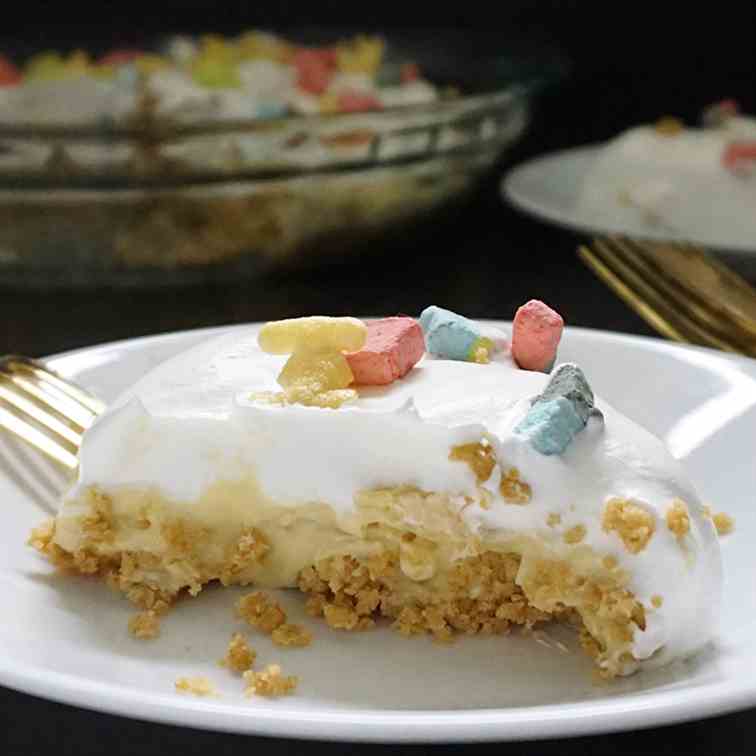 Cereal milk cream pie