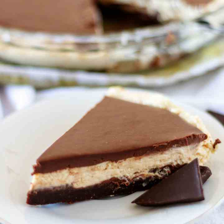 Easy No Bake Peanut Butter Pie