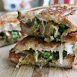 Broccoli Cheddar Soup Grilled Cheese