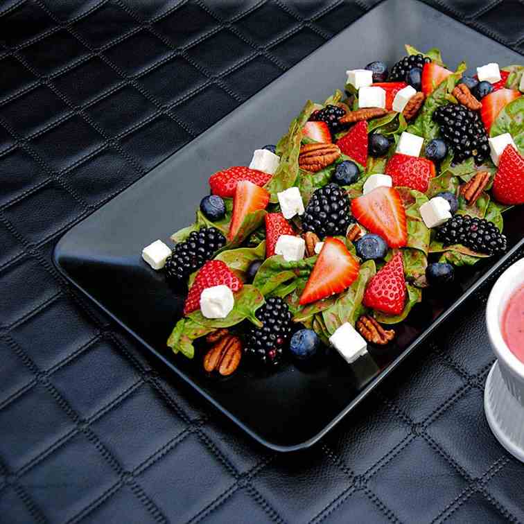 Strawberry Poppy Seed Sauce Salad