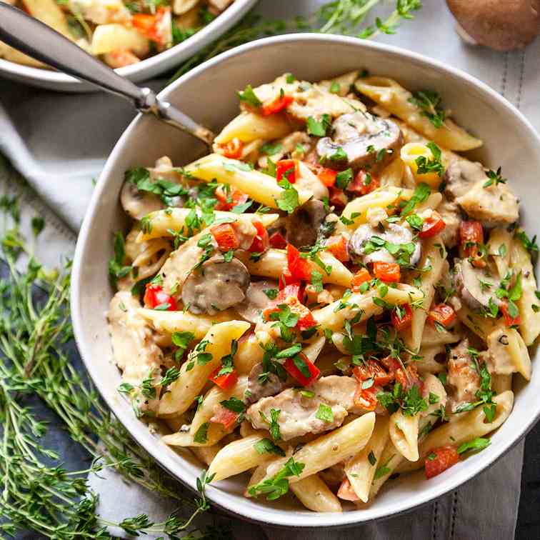 Creamy Mushroom Chicken Pasta