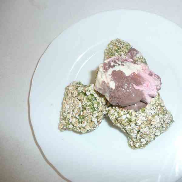 Marsh mellow oats dessert