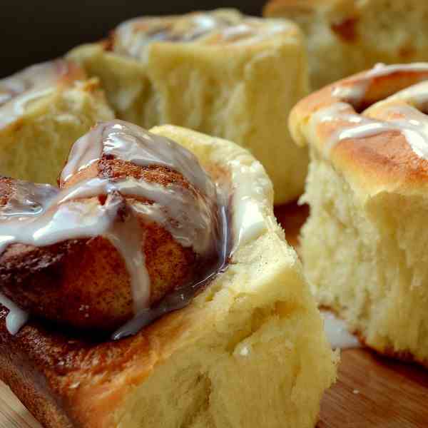 Easy Mashed Potato Cinnamon Rolls