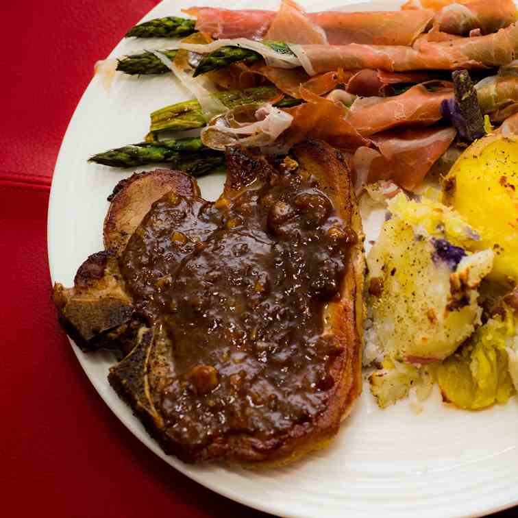 Pork Chops with Bourbon-Peach Pan Sauce