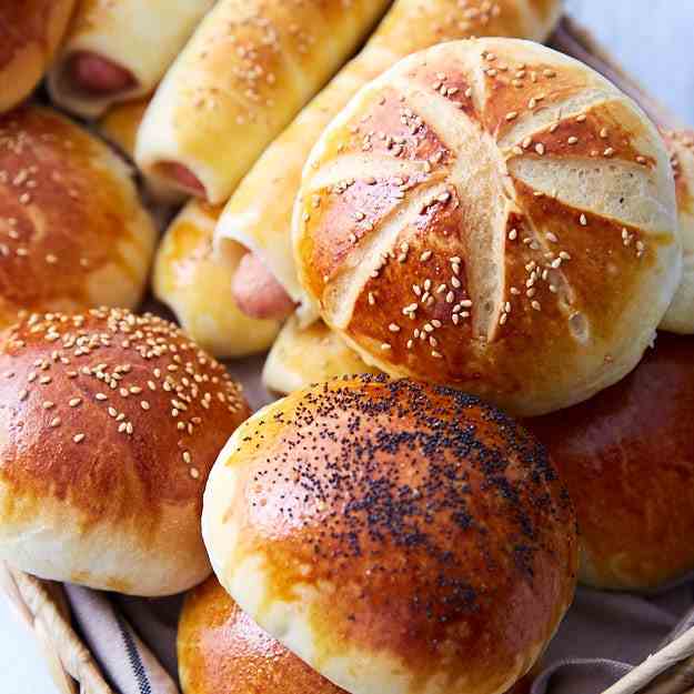 no-fail homemade hamburger buns