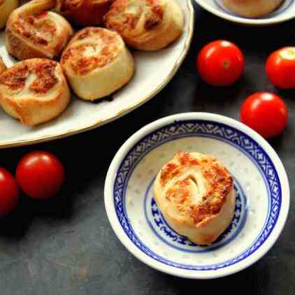 Cream-Cheese-Rolls