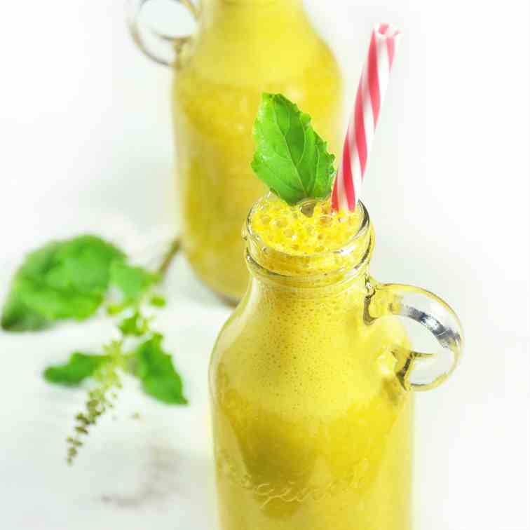 Healing Golden Smoothie