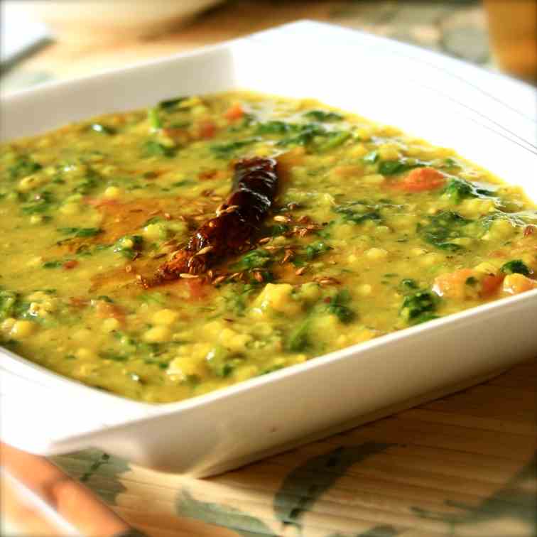 Garlicky Spinach Daal