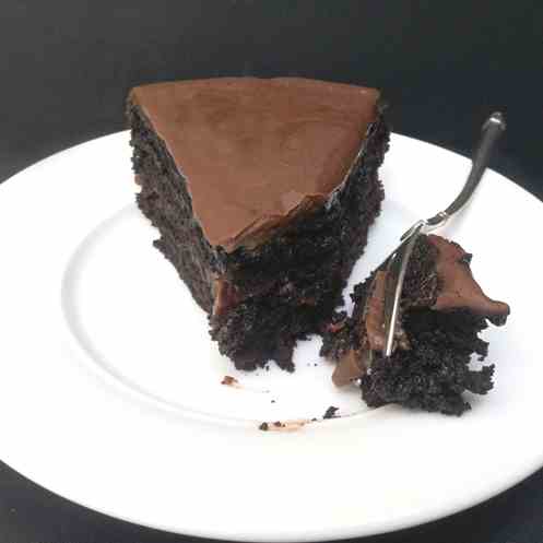 Chocolate Courgette Cake [vegan]