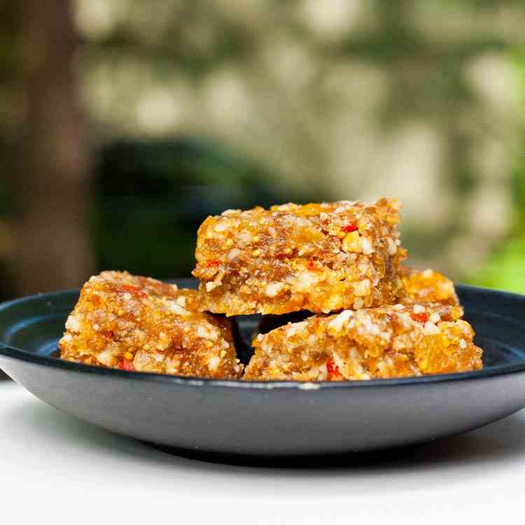 Dried Fruit and Nut Bars
