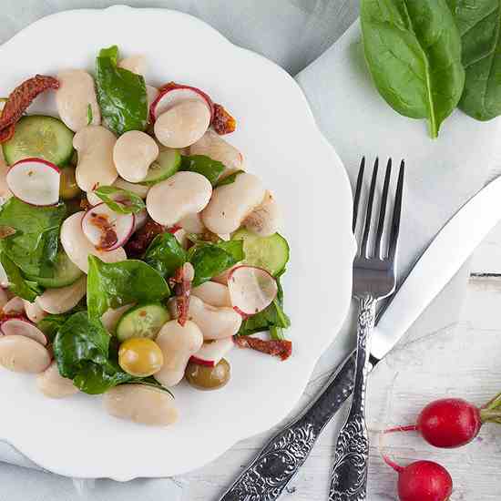 Gigante bean salad