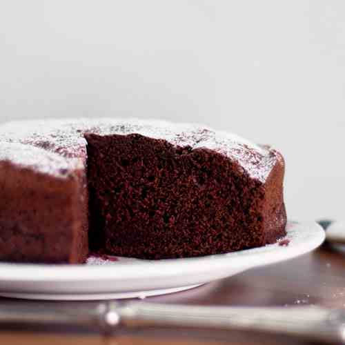 The Fluffiest Chocolate Cake