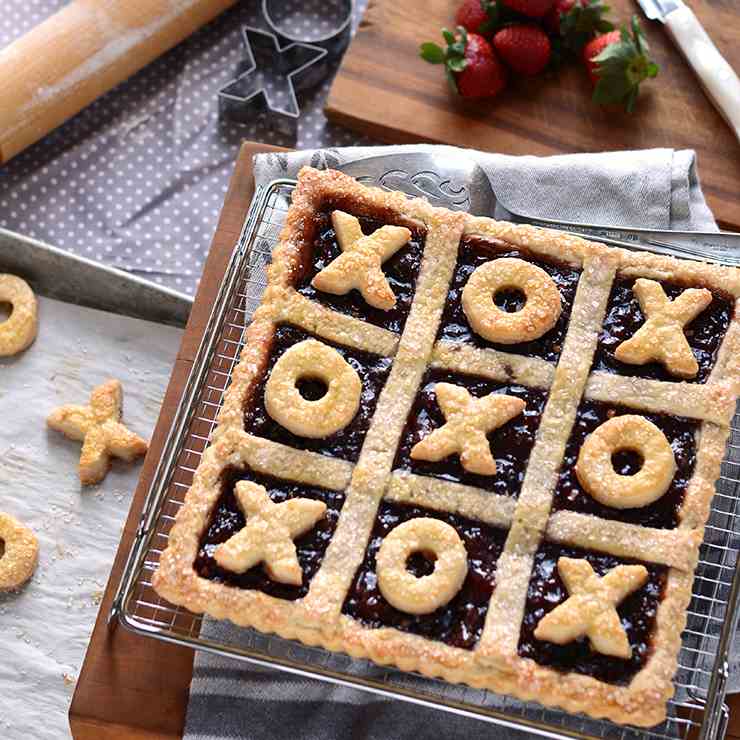 Strawberry Jalapeno Tic Tac Toe Tart