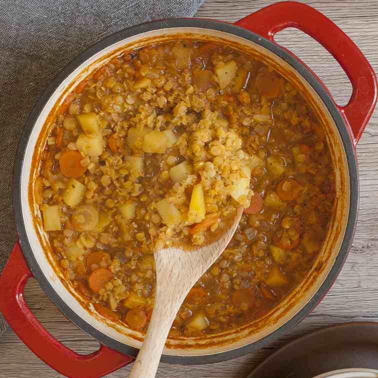 30-min Cozy Red Lentil Soup