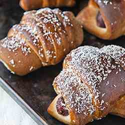 raspberry jam croissant