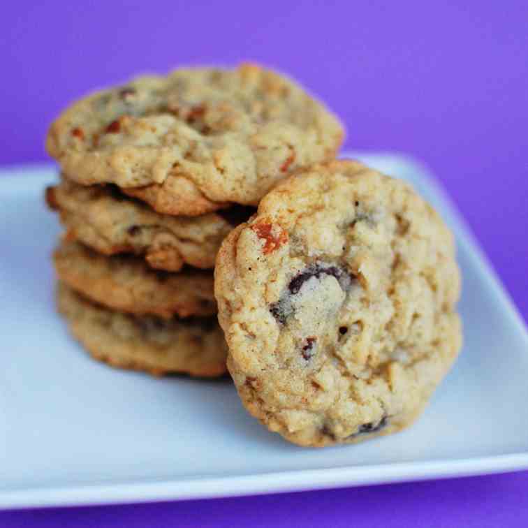 Oatmeal, Cinnamon, Chocolate Cookies