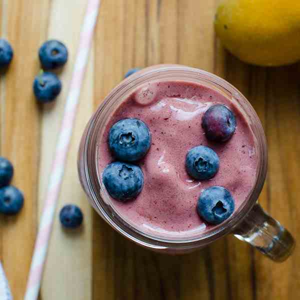 Mango Berry Protein Smoothie