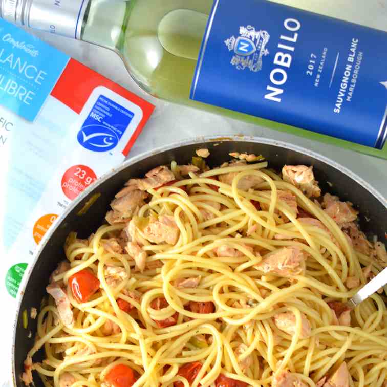 Salmon Pasta in White Wine Sauce