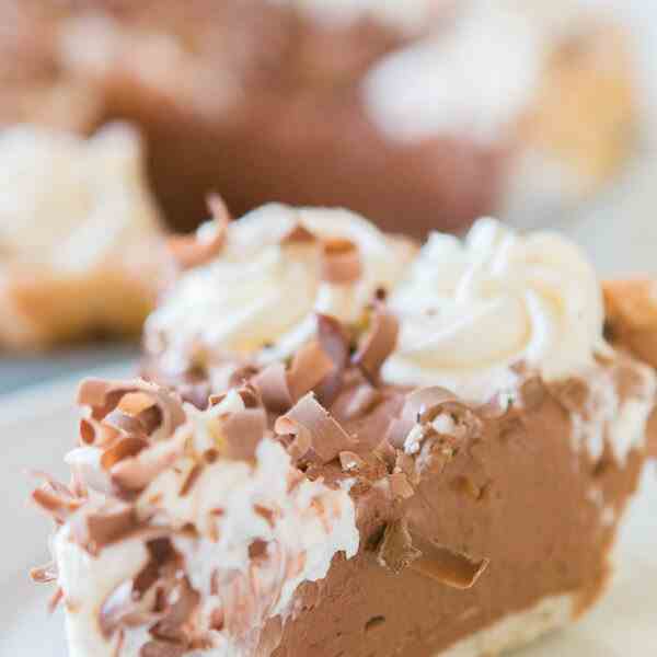 easy no bake chocolate pie