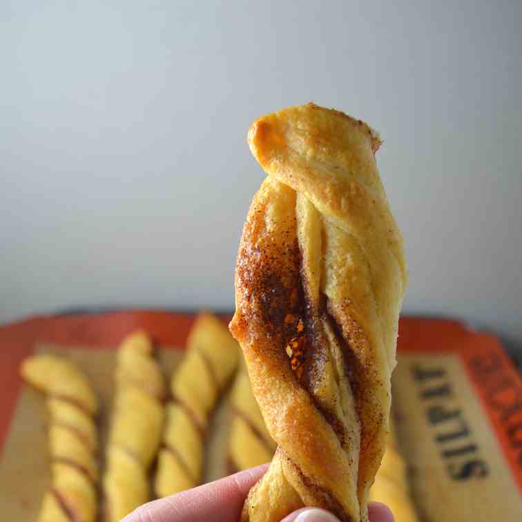 Easy Cinnamon Twists