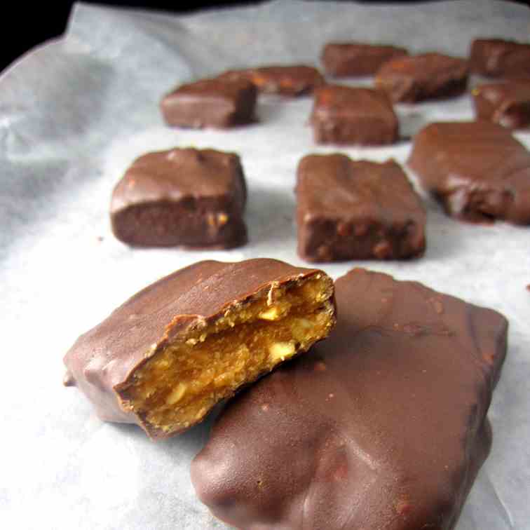 Homemade Butterfinger Chocolate Bars