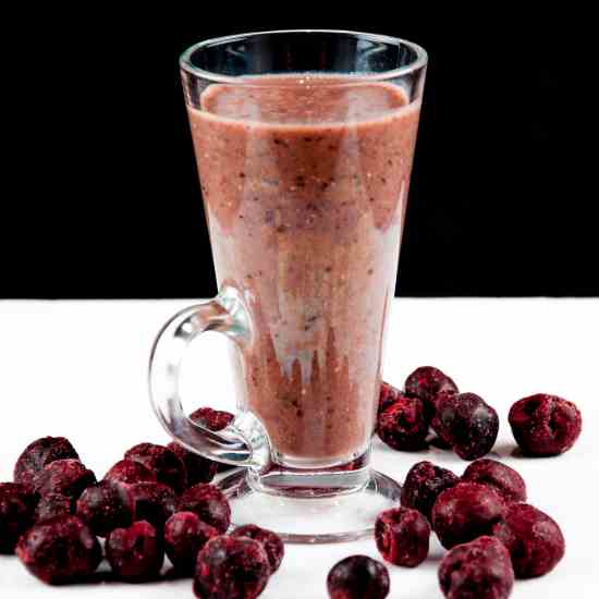Cherry and Chia Smoothie