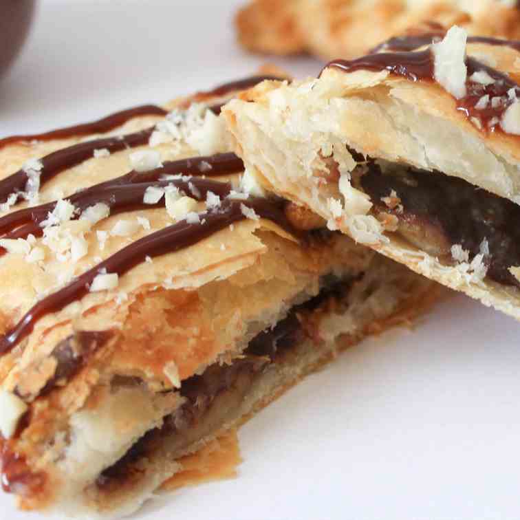 Banana & Nutella Puff Pastry Pie