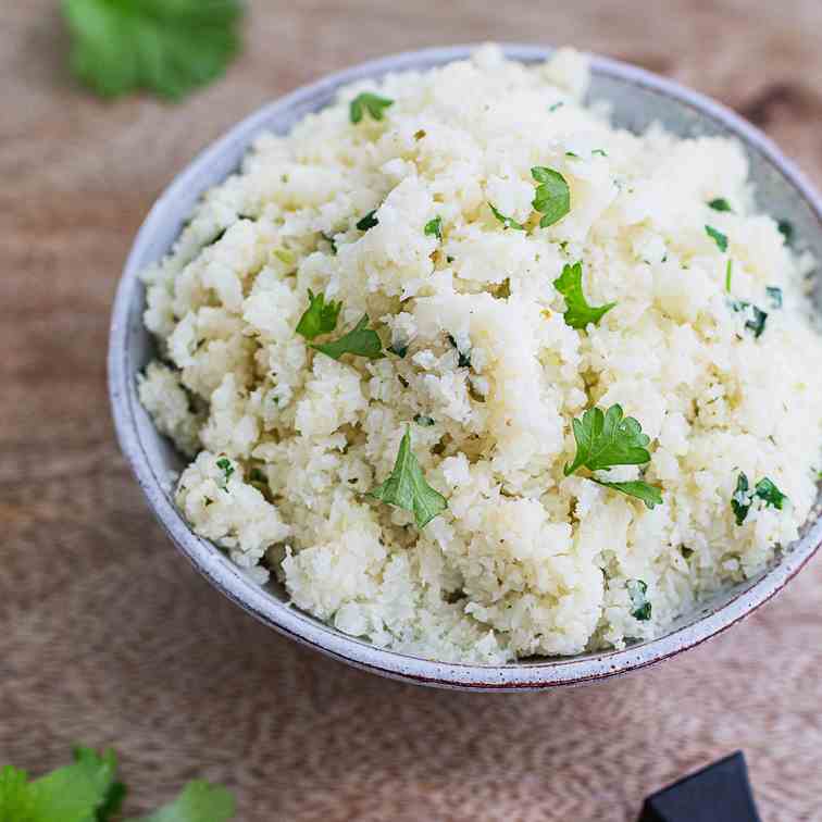 Simple coconut cauliflower rice