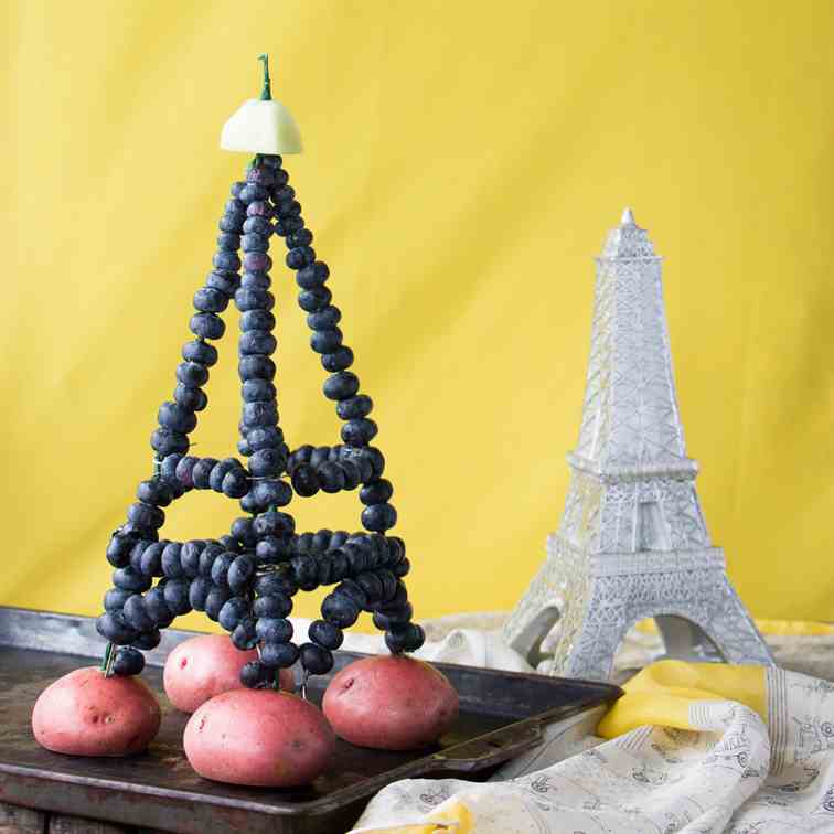 How To Make Eiffel Tower Using Blueberries