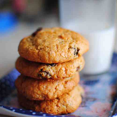 Rum & Raisins Choc Chip Cookies