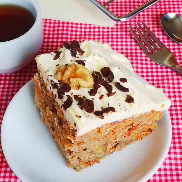 Easy Carrot Cake 