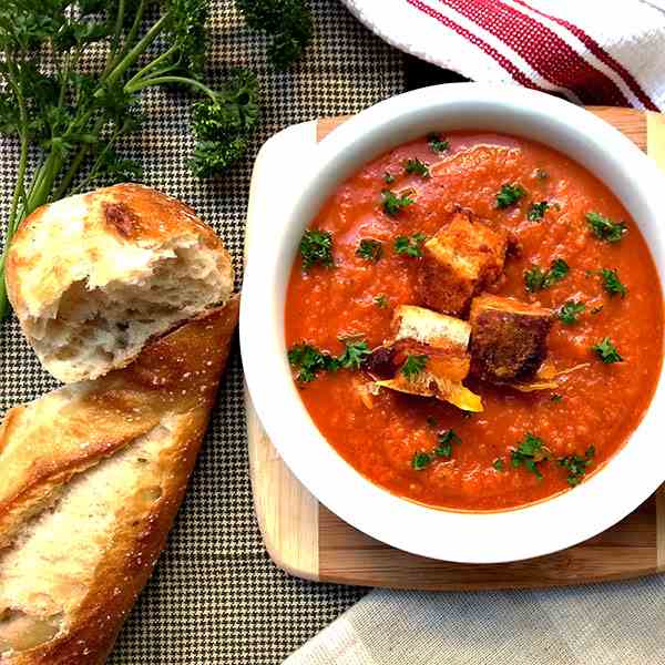 Grilled cheese and bacon croutons