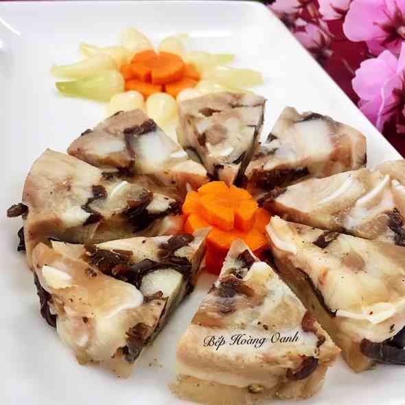 Vietnamese head cheese