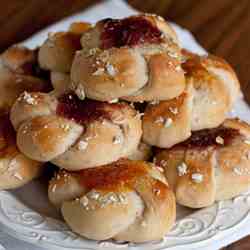 Honey Oatmeal Sweet Rolls