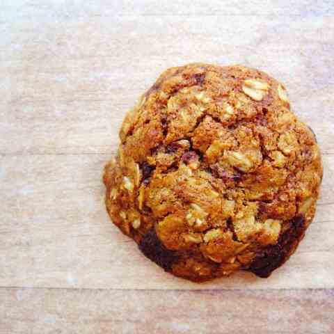 Vegan Chocolate Chip Oatmeal Cookies