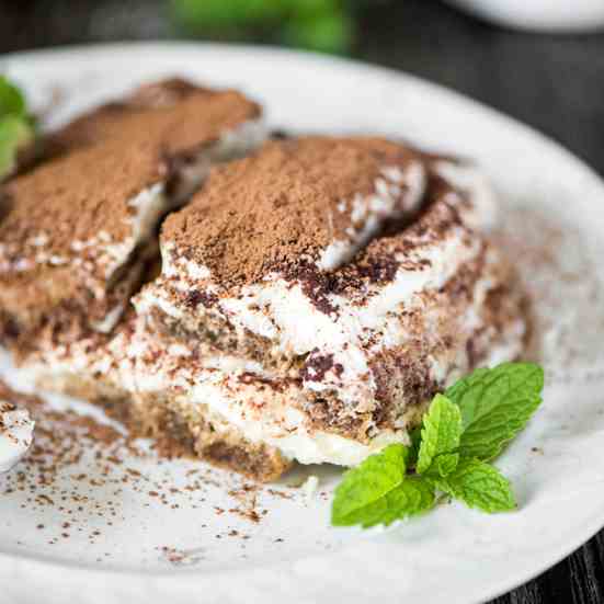 Mom's Light Tiramisu