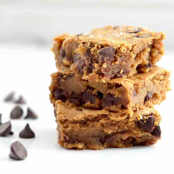 Healthy Peanut Butter Blondies