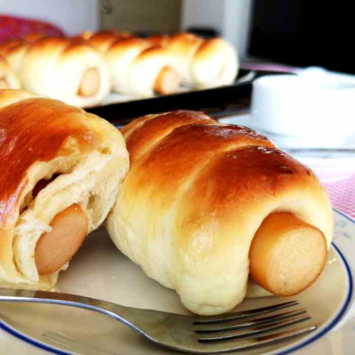 Sausage rolls (Hong Kong style)