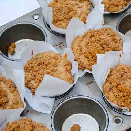 Homemade Apple Pie Muffins