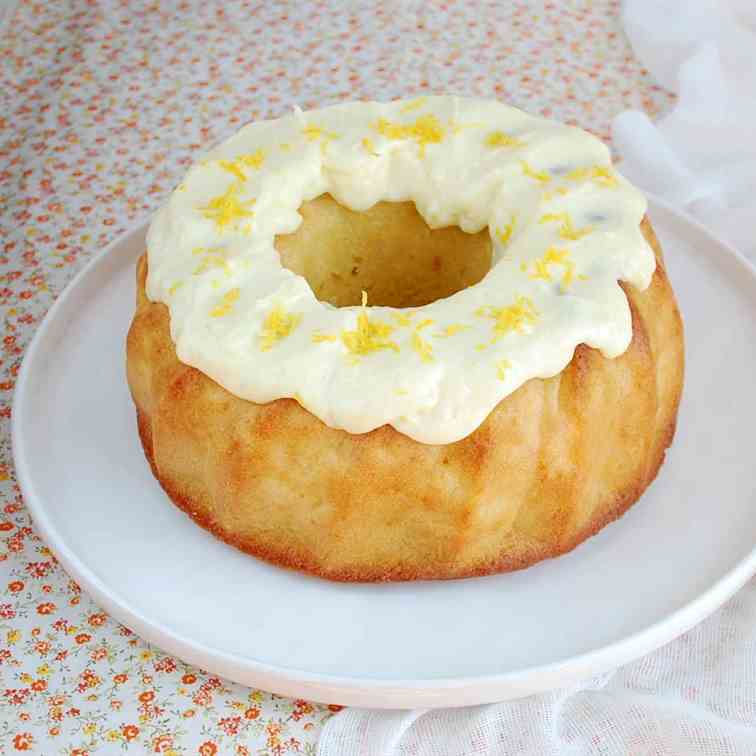 Pineapple pound cake