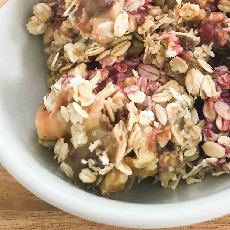 Apple Blackberry Crumble with Apple Sauce