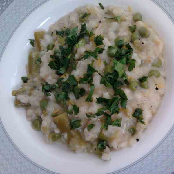 Barley Risotto with Asparagus and Peas